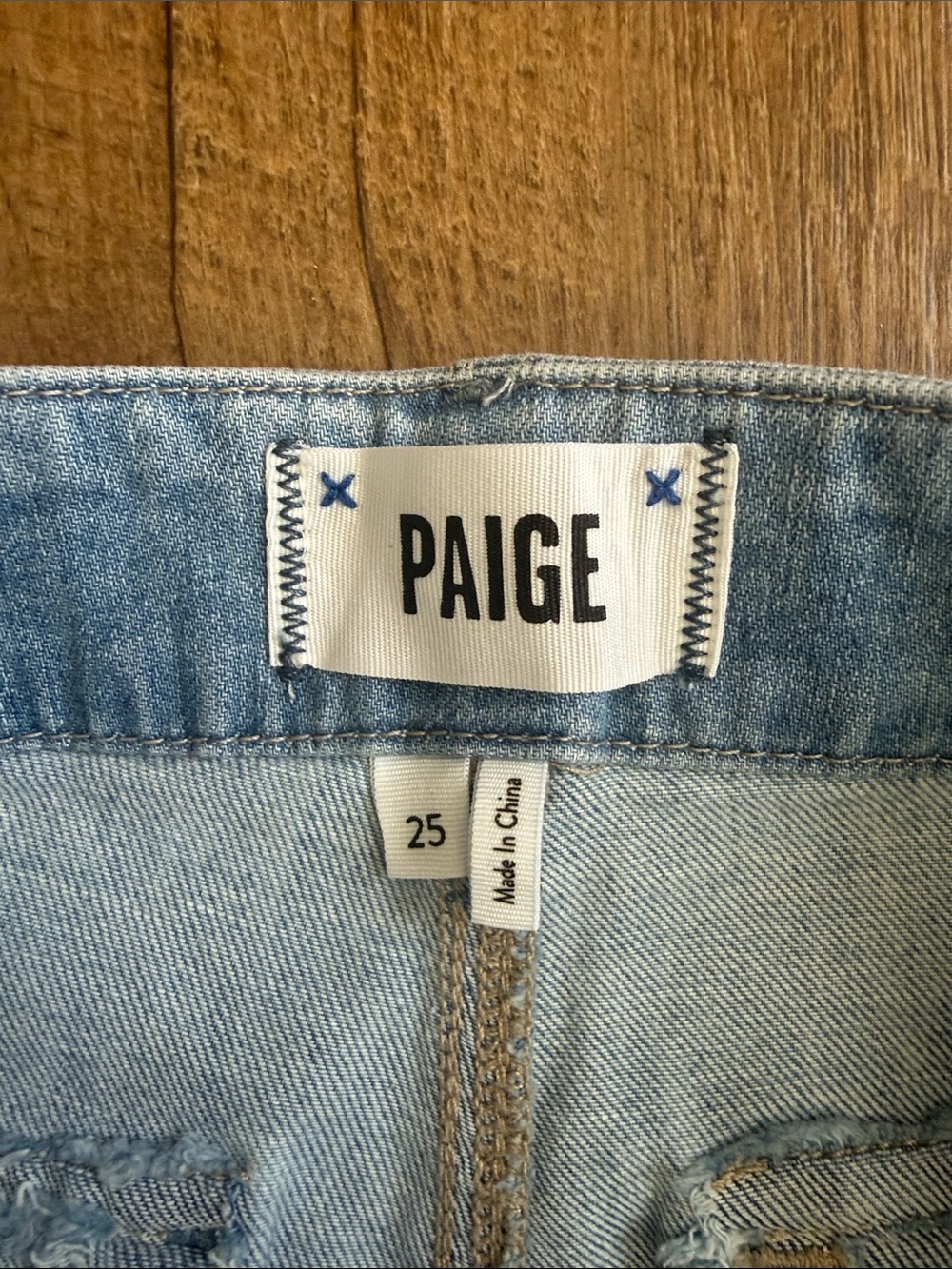 PAIGE Women’s Mayslie Soft Denim Light Wash Jogger Size 25 - Picture 7 of 11